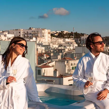 Dimora Garibaldi Bed & Breakfast 4*