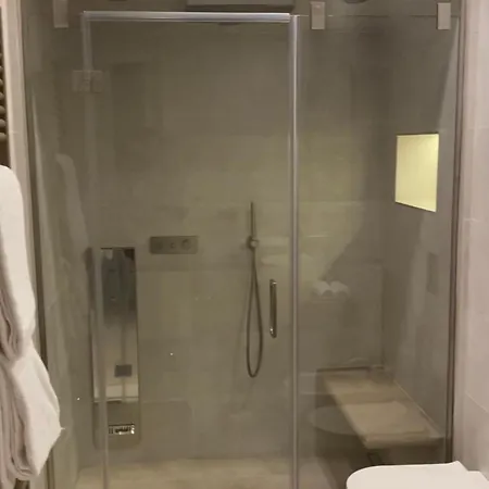 Dimora Garibaldi 4* 페스키치